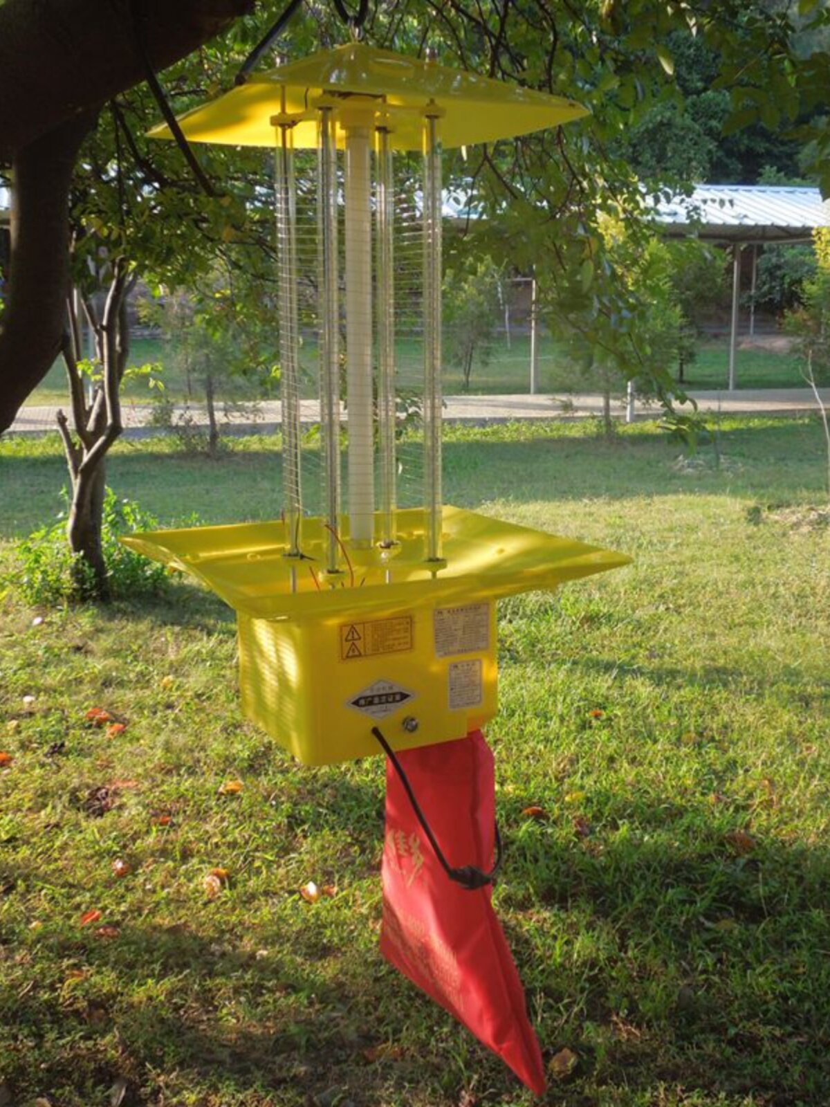 牌频振式杀虫灯农用灭虫灯果园户外捕虫灯大田诱虫灯光控雨控