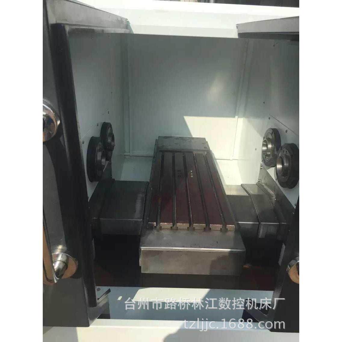 四头多功能数控两头同时旋转四轴联动数控仪表车床车床厂家定制