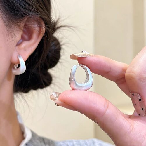 秋冬新款设计感百搭大衣配饰女