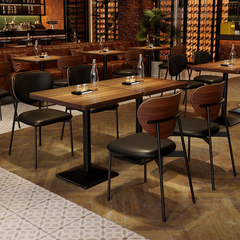 复古酒吧清吧餐桌椅组合音乐餐吧网红酒馆商用桌椅西餐厅方桌餐椅