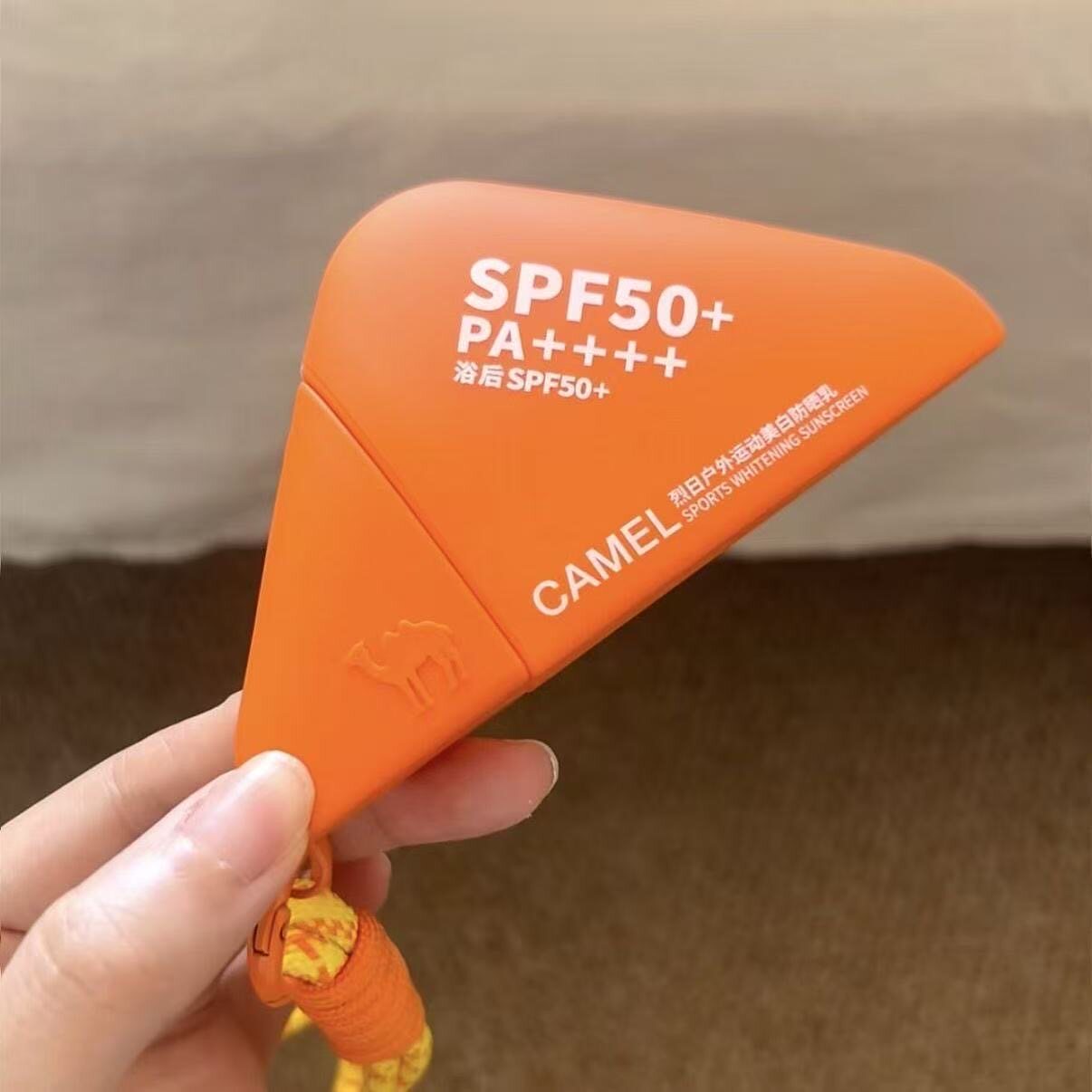 50g骆驼户外运动美白高倍防晒霜紫外线隔离防水防汗日常通勤军训