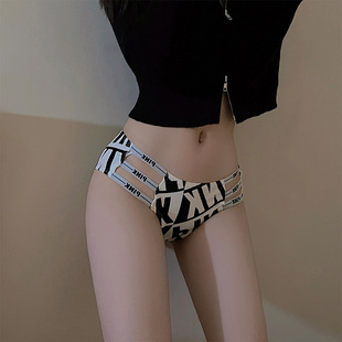 无痕内裤女纯棉中腰性感纯欲全棉抗菌提臀大码薄款少女士三角短裤