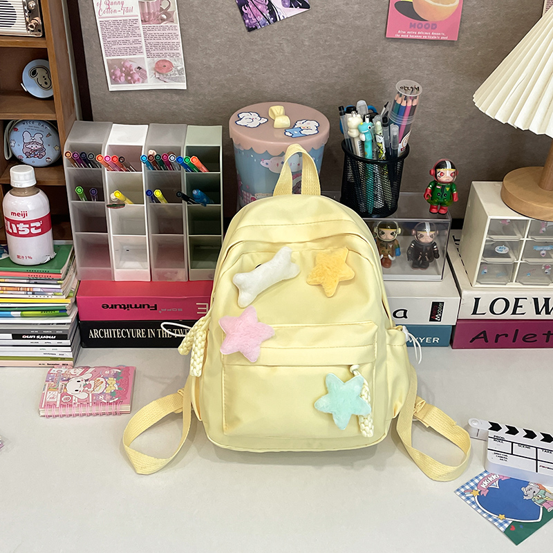 书包女ins小众初中高中小学生日系百搭旅行双肩包轻便设计感背包