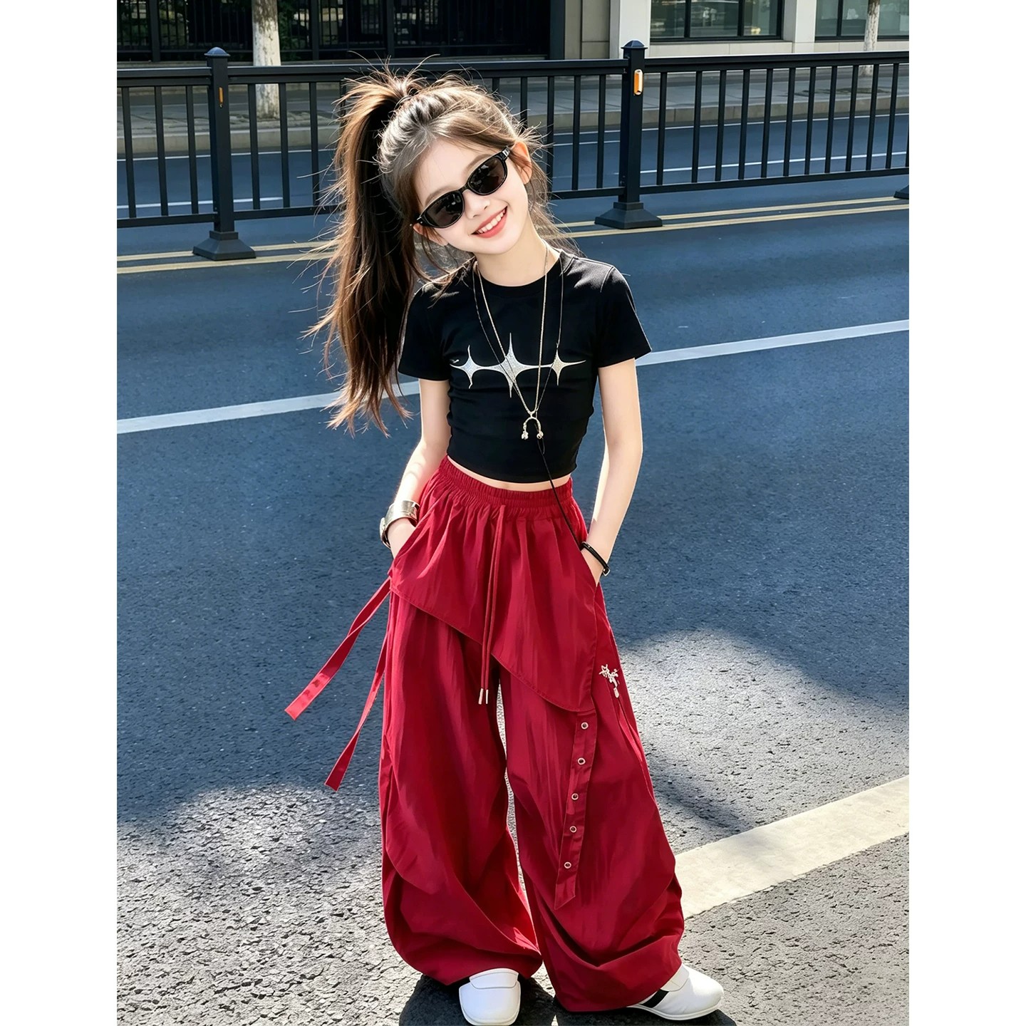 女童夏装套装2026新款儿童爵士舞服装洋气超火工装裤大童夏季衣服图片