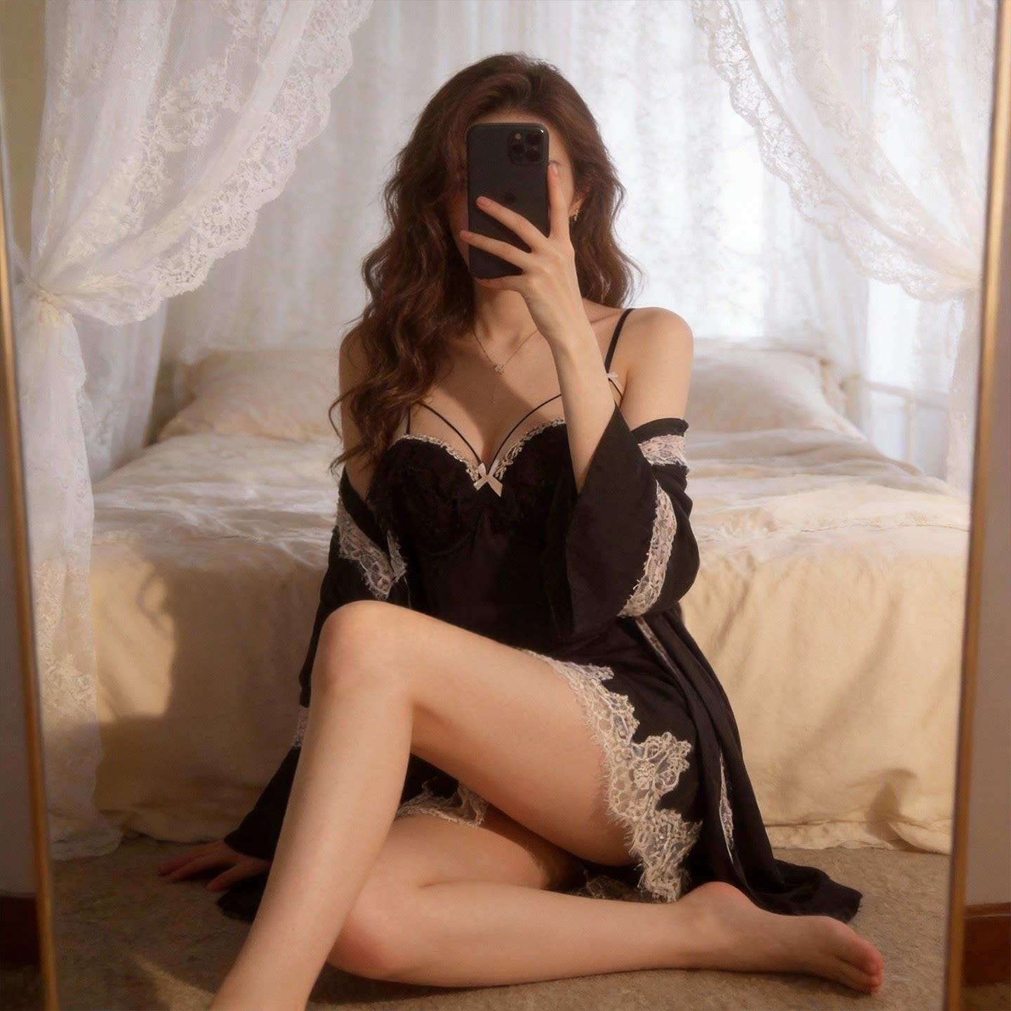 性感交叉露背黑色性感吊带睡裙女26新款胸垫纯欲蕾丝家居睡衣套装