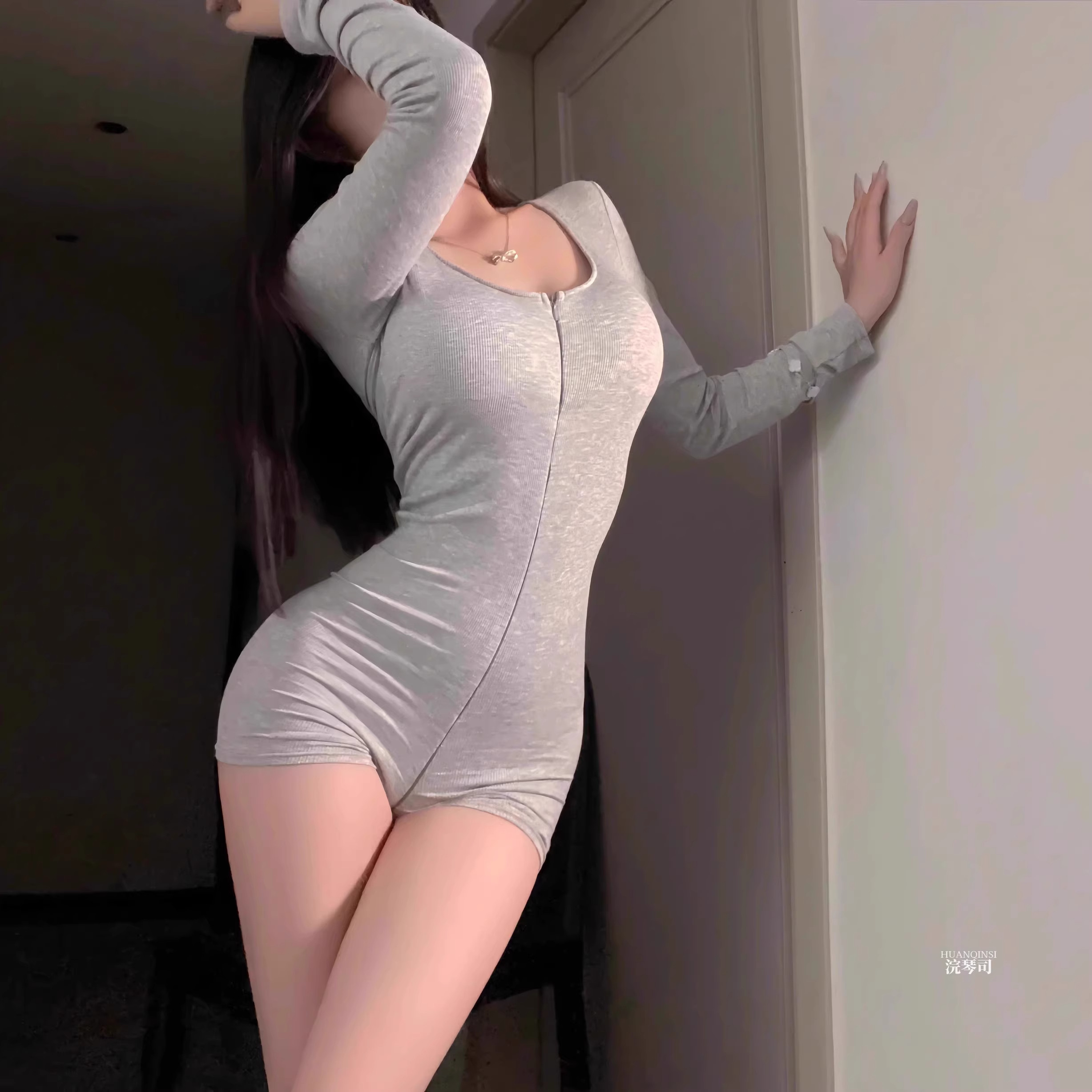 瑜伽尤物*高级感拉链长袖瑜伽服塑身连体衣女运动显瘦约会连身裤