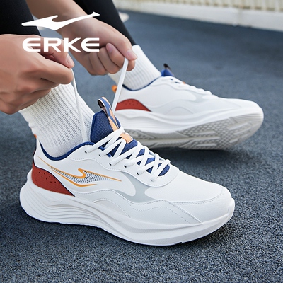 鸿星尔克运动鞋男2025秋冬季新款白色青少年学生防水皮面跑步鞋子