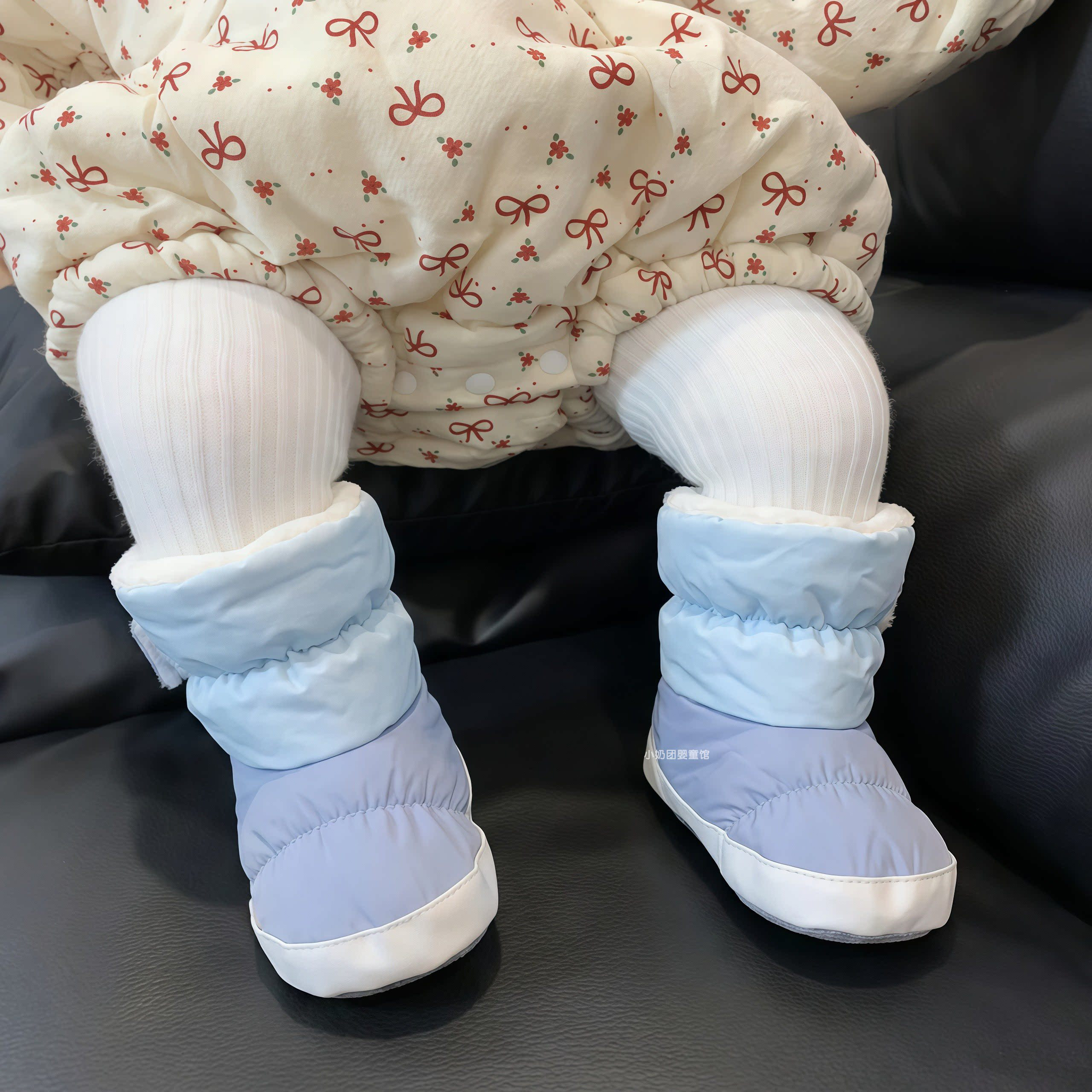婴儿秋冬加厚护腿保暖袜靴