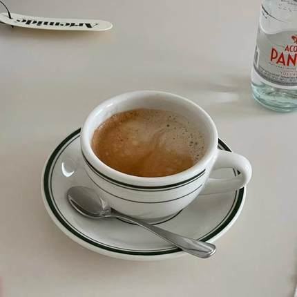 On the table - 绿线条系列陶瓷圆形咖啡杯碟 拿铁拉花杯 220ml