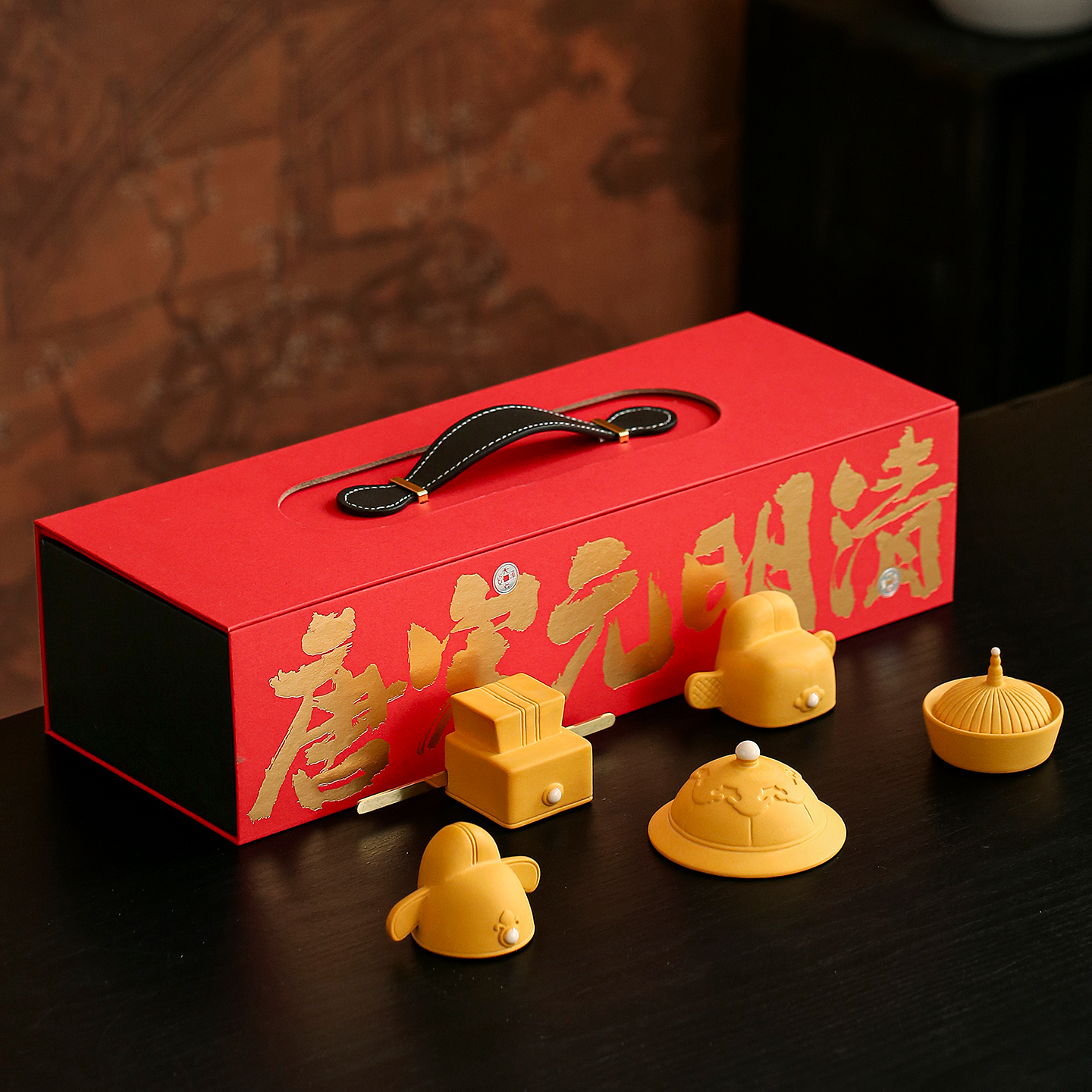 紫砂官帽摆件唐宋元明清可养茶宠精品礼盒装工艺收藏品家居装饰品