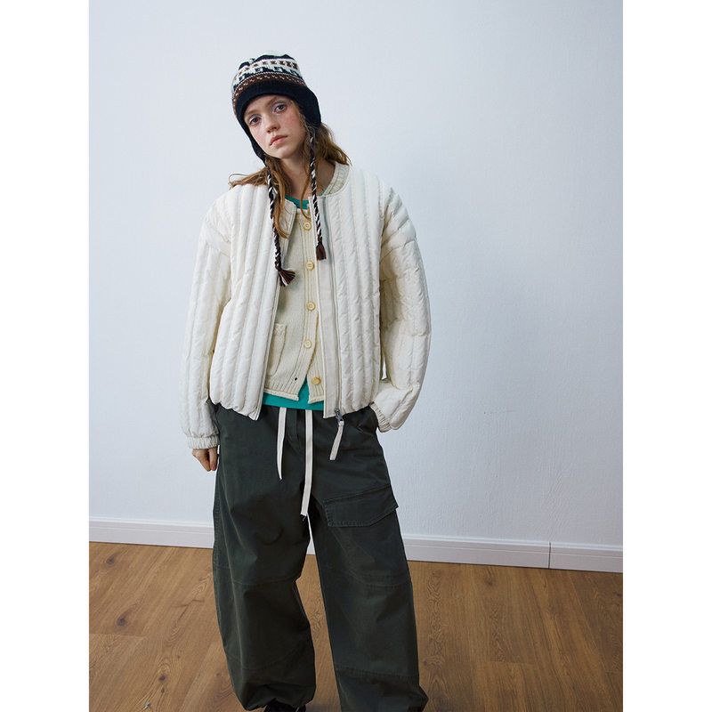 【玳禾】冬季新款休闲RDS可溯源90白鸭绒圆领坑条羽绒夹克女H9165