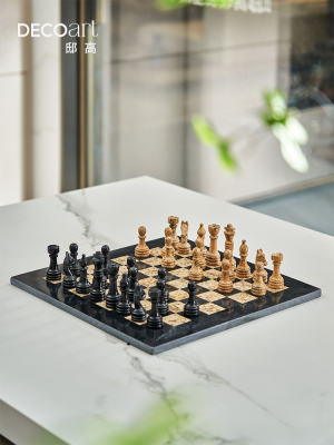 国际象棋高级感鳄鱼皮棋盘摆件现代样板间客厅休息区茶几装饰布置