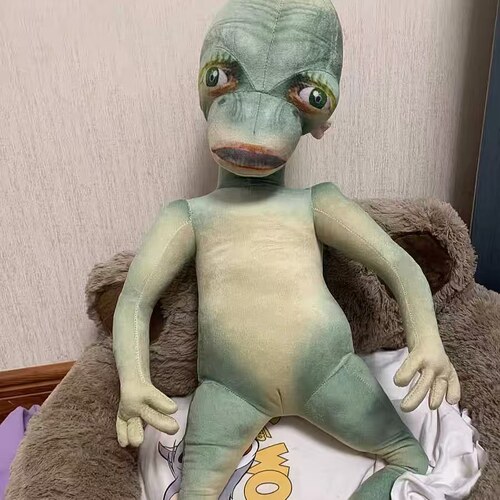 疯狂外星人玩偶抱枕搞怪公仔恶搞毛绒柔软娃娃创意沙雕超仿真礼物