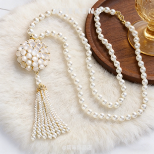 猫眼石毛衣链长款女秋冬新中式项链白色搭配中式衣服配饰挂件吊坠