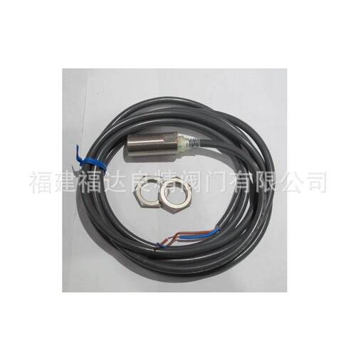 接近开关E2E-X7D1-N12-24V