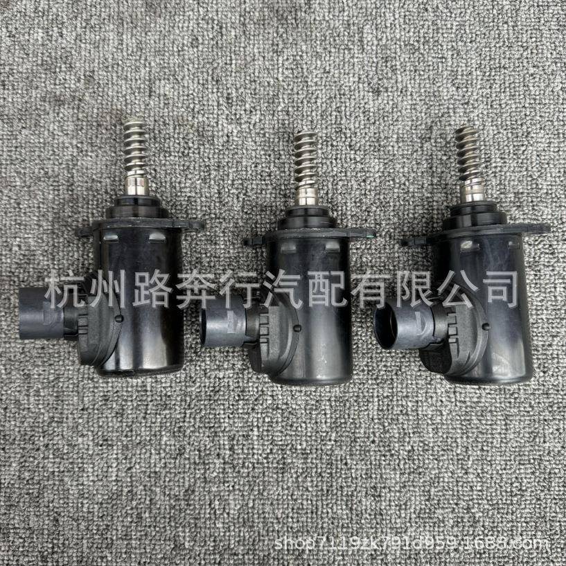 适用宝马B38B48凸轮轴执行器电机缸盖马达113786527387631574