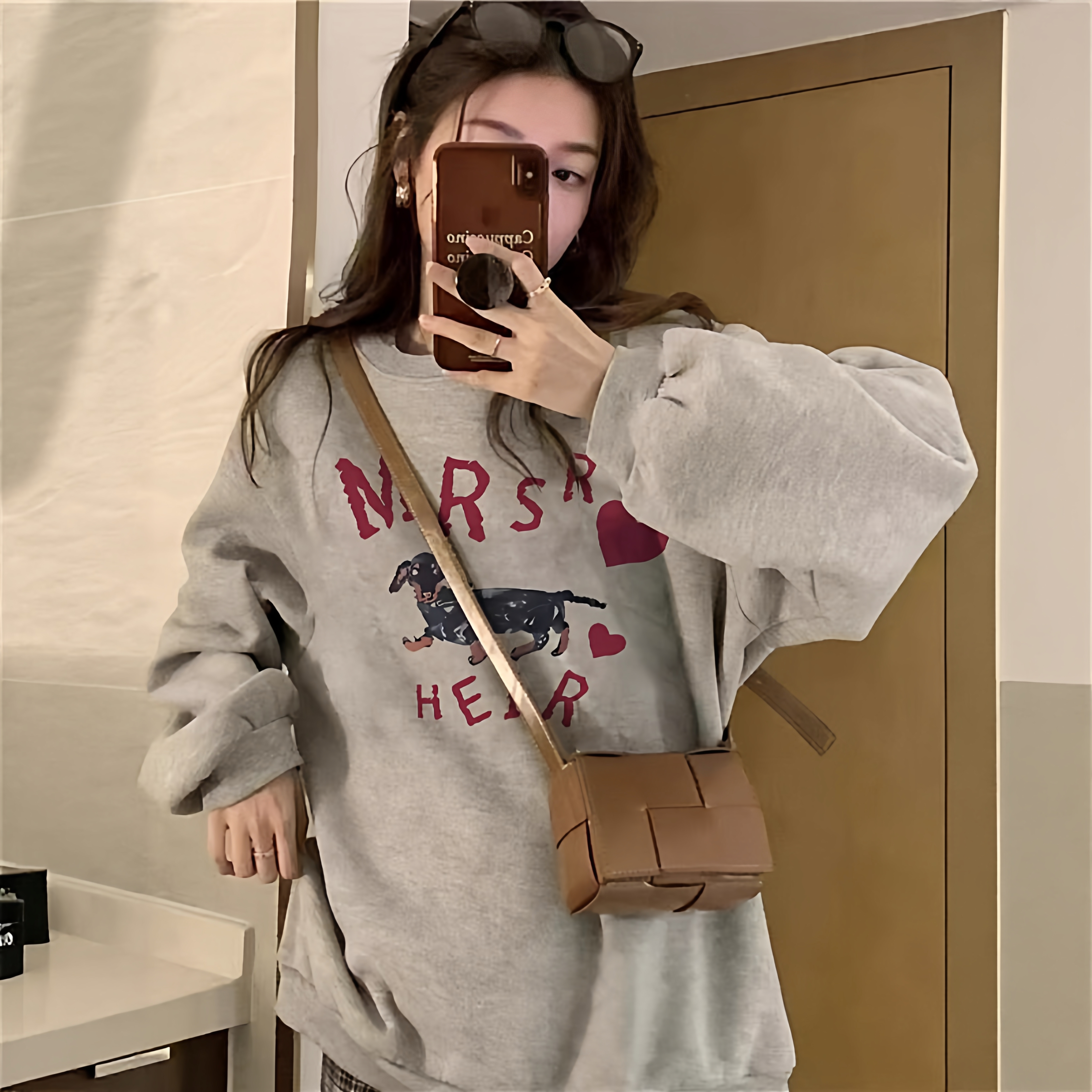 圆领涂鸦字母卫衣女秋冬加绒美式慵懒chic设计感小众宽松无帽上衣