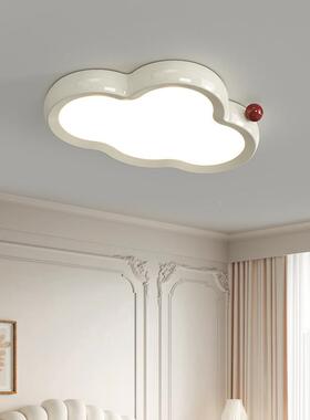 云朵灯卧卧PQ2435灯奶油风吸顶灯主灯眼护儿童房灯男孩女孩室次卧