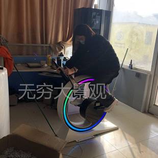无穷大-脚蹬逐级点亮七彩流光柱竞速单车-儿童互动娱乐项目摆件
