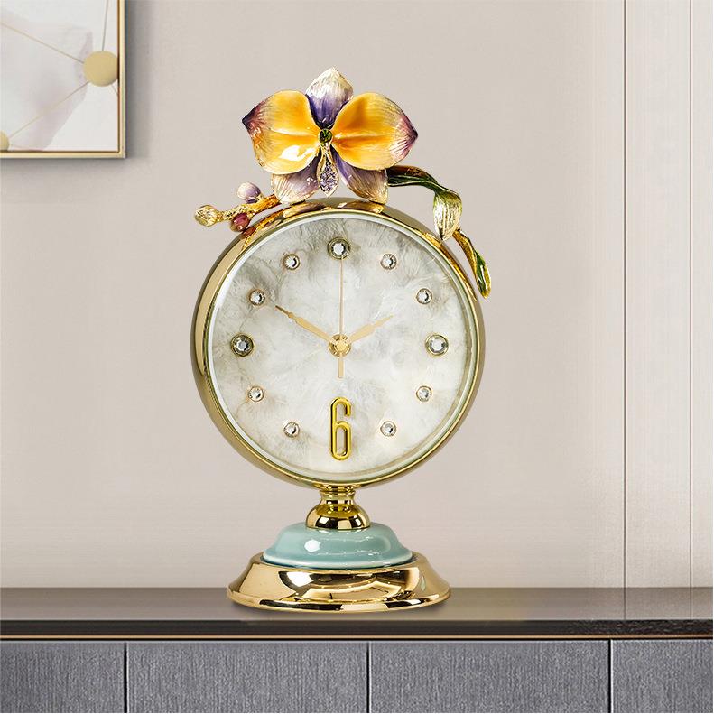 客厅轻奢高档钟饰钟表摆件坐钟台钟桌面时钟静音蝴蝶兰台式座钟