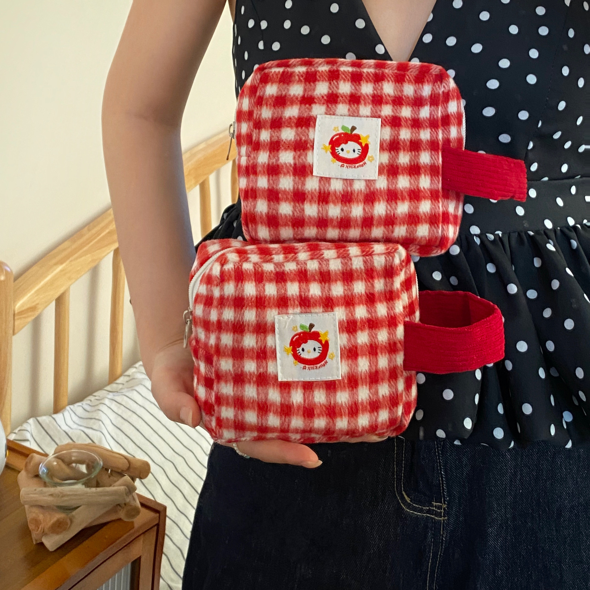 韩系ins可爱ccd收纳包手提化妆包