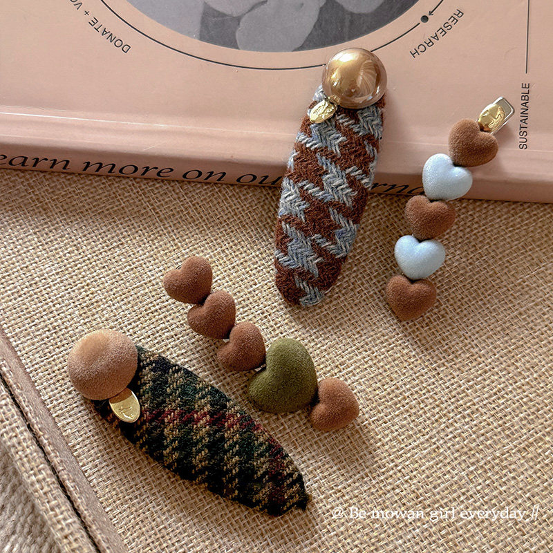 复古爱心千鸟格发夹女前额刘海夹2026新款鸭嘴夹时尚百搭发卡头饰