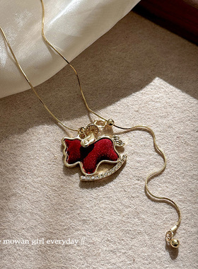新年红色丝绒小马吊坠项链女秋冬