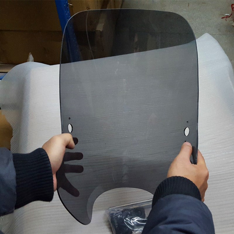 摩托车前挡风板玻璃GZ150GN250圆灯天剑王街车PC挡风玻璃风挡玻璃