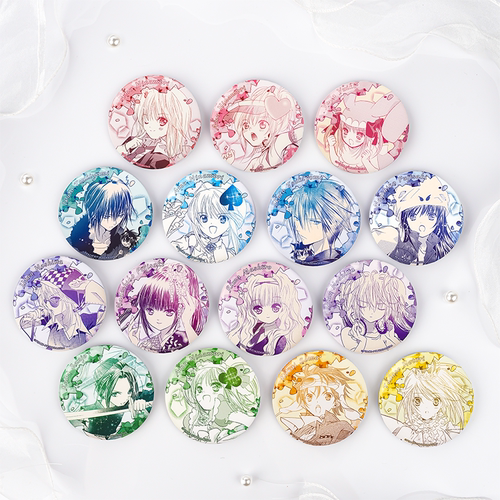 模玩熊出品 守护甜心 原画哑光浮雕徽章双闪吧唧人物立牌