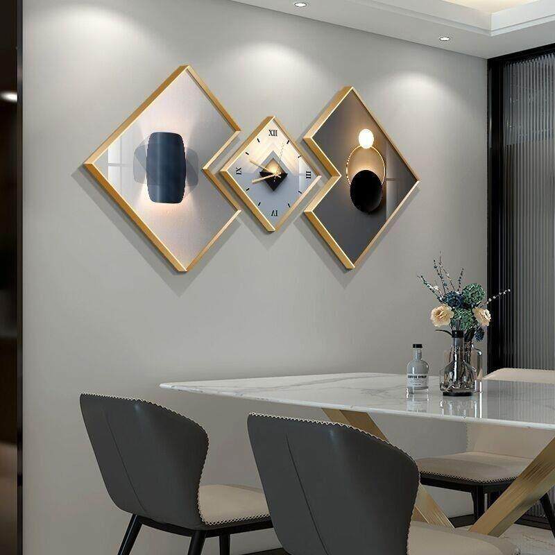 现代简约餐厅装饰画时钟轻奢创意壁画带钟表餐厅挂画免打孔三联画