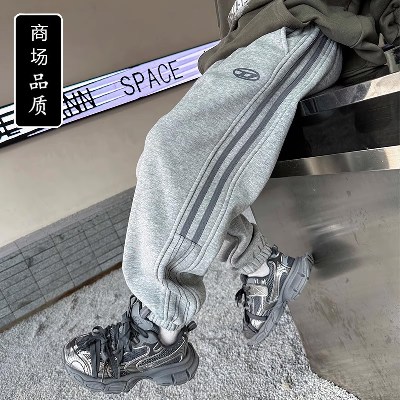 男童裤子秋装洋气儿童春秋季中童运动裤7到8九十一岁男孩宽松卫裤