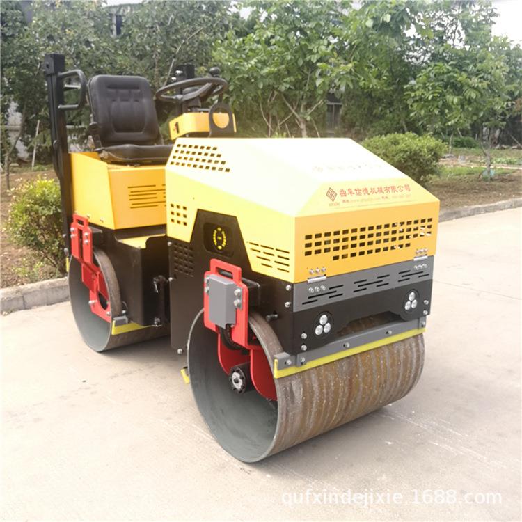 公摊铺沥青水泥路面压实设备可用90NIW0路实小压路机1.吨5吨压机