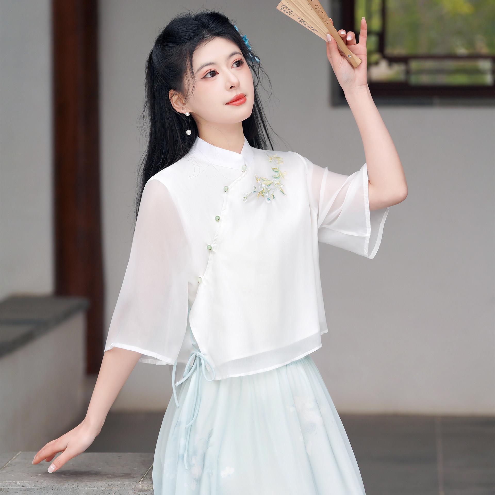 新中式采耳茶艺师工作服女国风刺绣盘扣旗袍上衣养生馆技师两件套