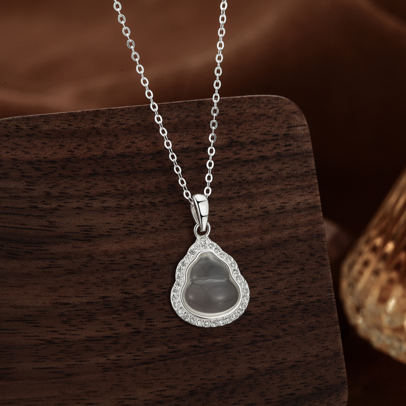 日本品质S999纯银足银小众白玉髓葫芦项链女轻奢高级感个性风潮项