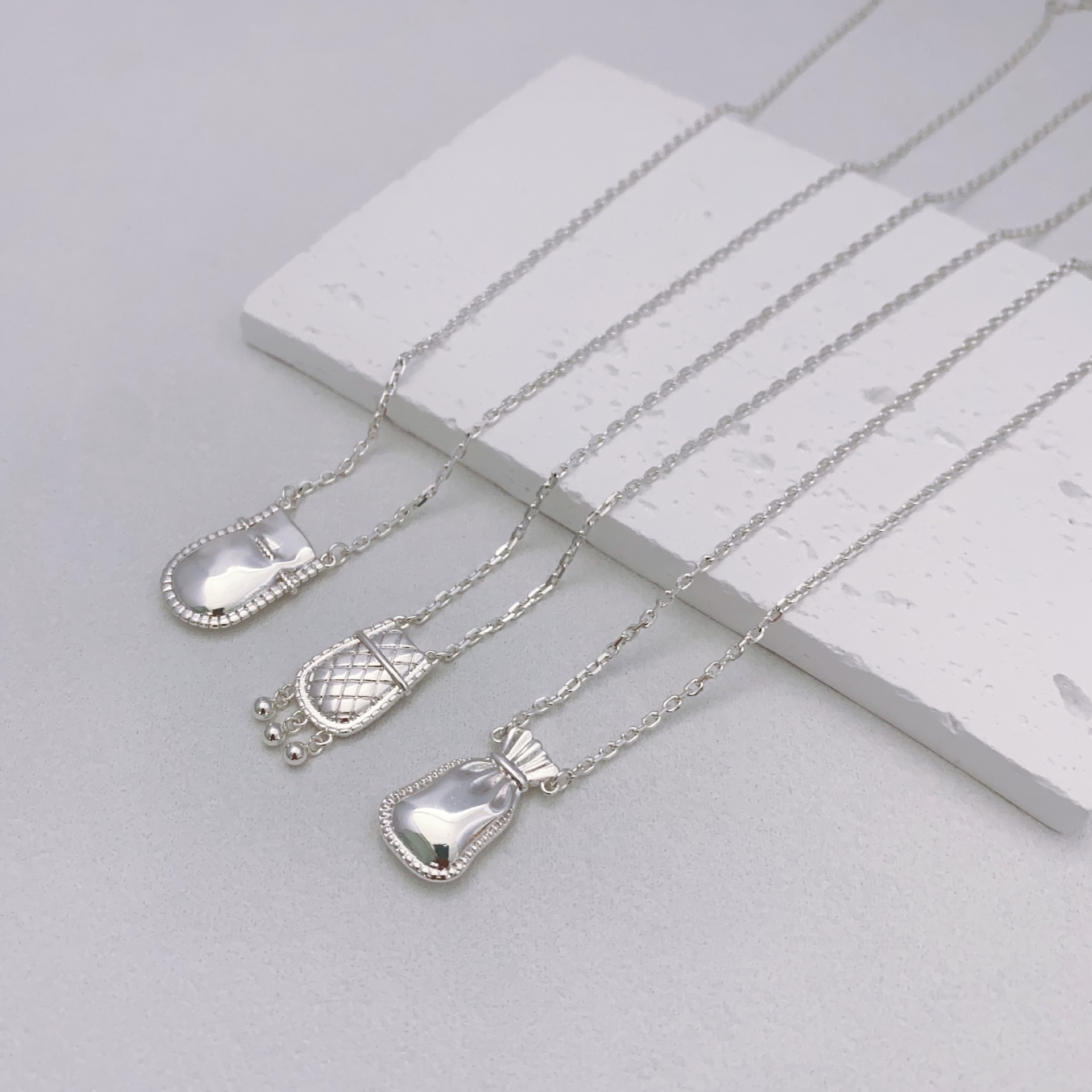 日本品质博主同款日韩ins风合财袋福袋项链铜镀银冷淡风小众设计