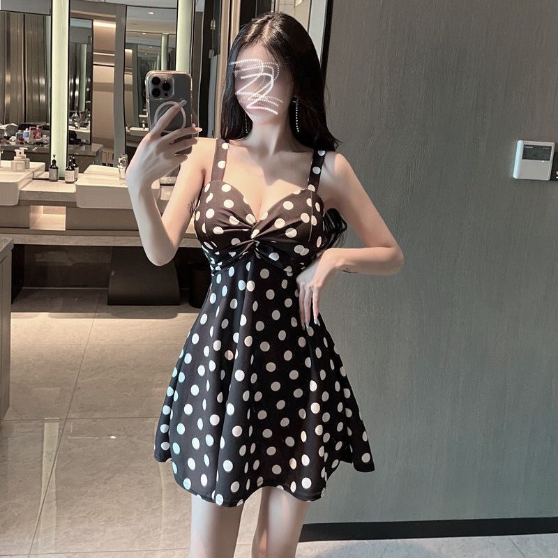 速发特大码网红性感辣妹波点V领低胸显胸露肩蝴蝶结吊带连衣裙潮