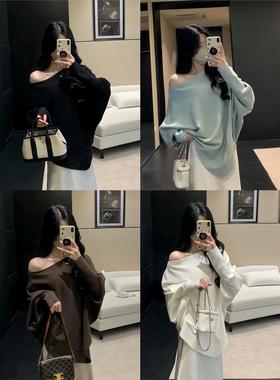 采购产品时髦的女士露肩毛衣，新的秋冬款式，宽松的蝙蝠翼袖针织