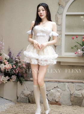 越南正品代购FLEXY抹胸蕾丝木耳边蝴蝶结连衣裙甜美性感辣妹