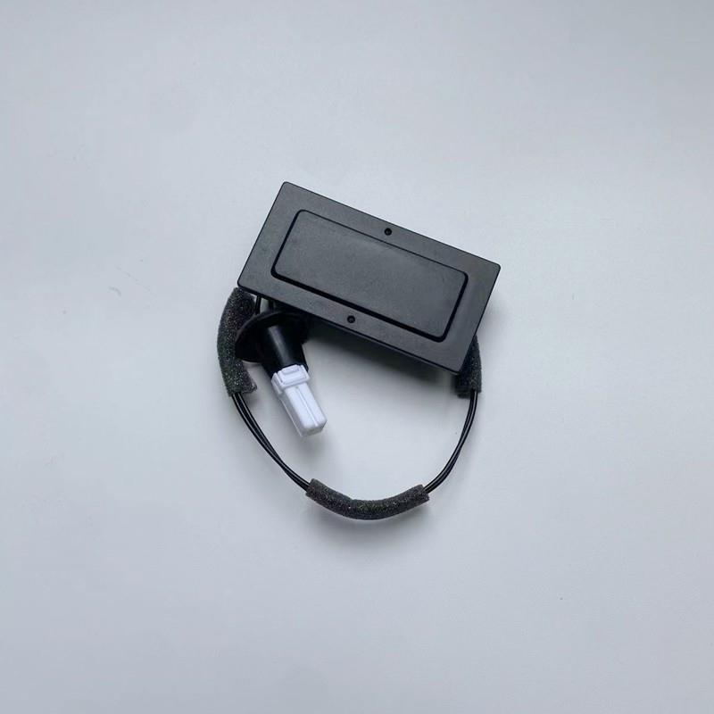 适配荣威360 RX5行李箱开关按钮尾门后盖开关后备箱开关按钮按键