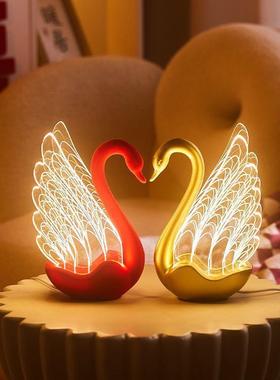 新款情侣天鹅创意摆件结婚高级实用家居客厅电视柜酒柜玄关装饰∑