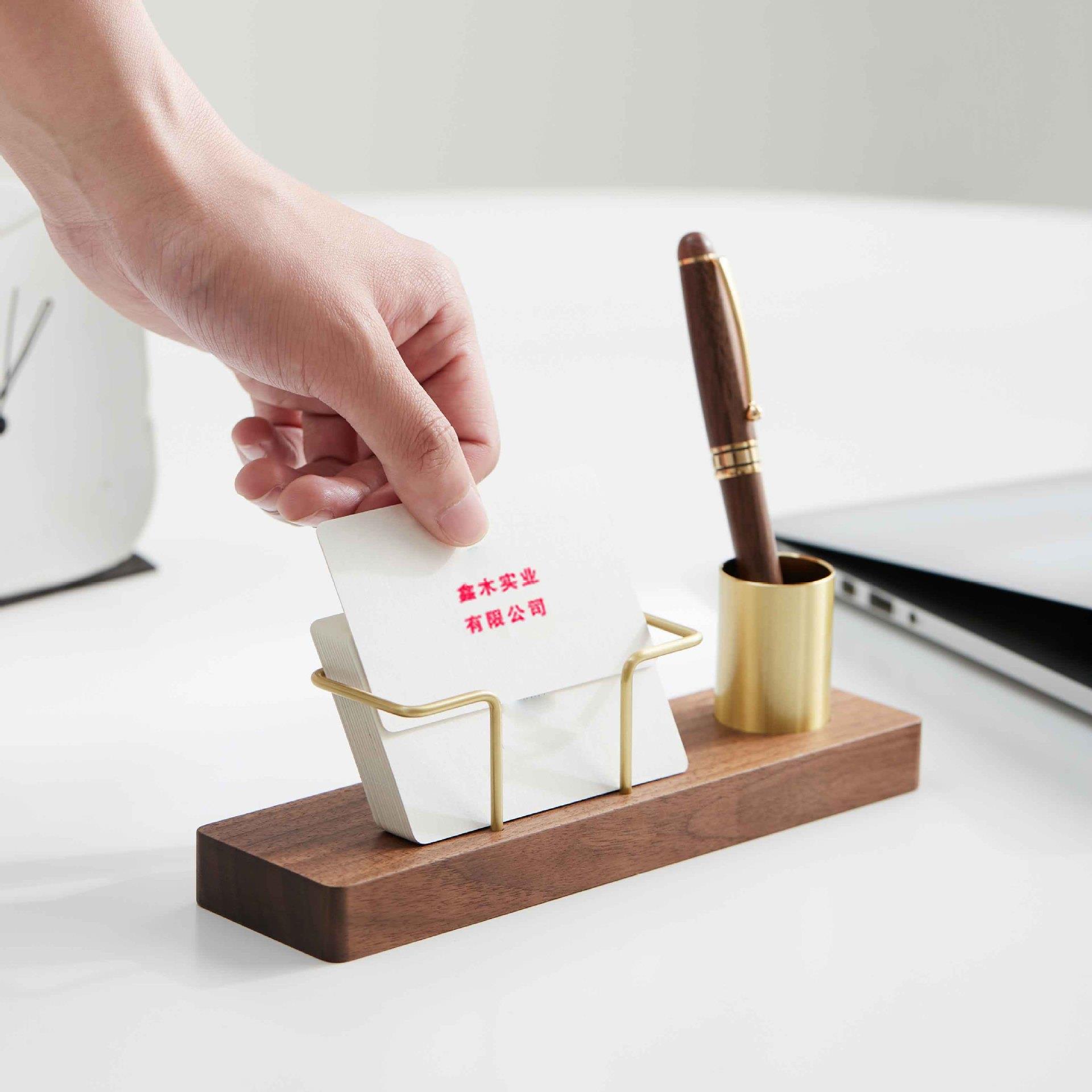 名片架黑胡桃木名片座办公桌商务创意木质名片夹实木名片盒