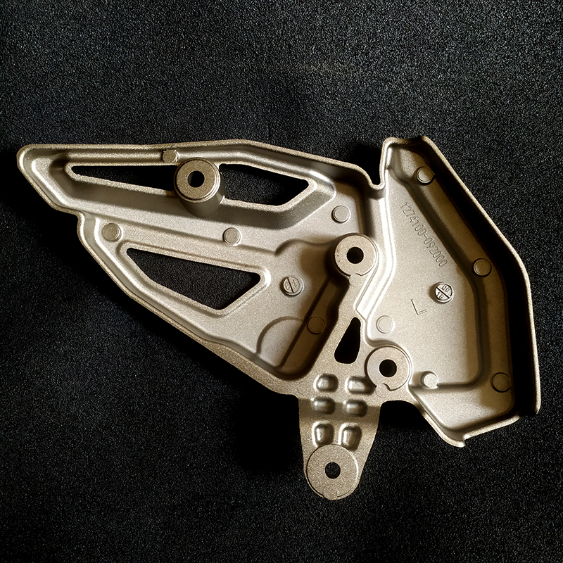 升仕 幽灵250 ZT250R摩托车新款 左右脚蹬支架 搁脚架 铝三角配件