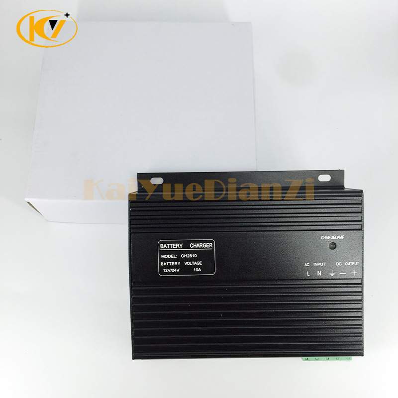 柴油机配件铅酸蓄电池充电器CH2810 10A发电机电瓶浮充器12V/24V