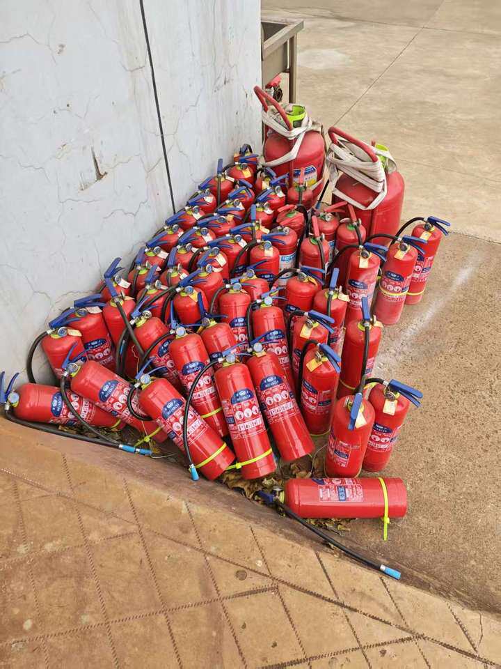 （2025）213号标：一批物资（物品杂，请看货）