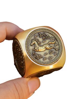 黄铜马到成功六面旋转手把件招财进宝一帆风顺转运生肖龙骰子摆件