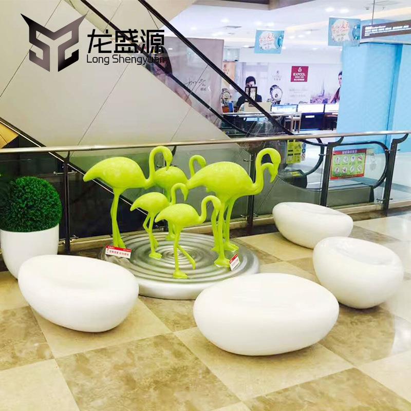 玻璃钢坐凳商场美陈装饰鹅卵石座椅户外公园广场休息椅制作