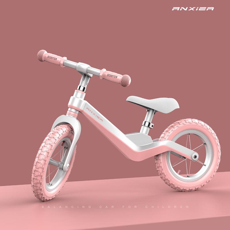 新款电动儿童滑步车镁合金平衡车充电无脚踏学步车