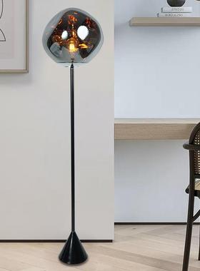 熔岩立式落地灯极简意式大厅氛围装饰灯轻奢高级感客厅沙发角落灯