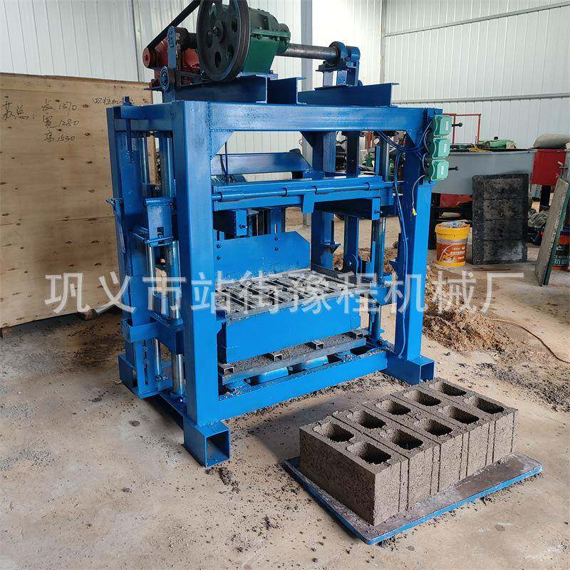 小型自动空心制砖机水泥面包六角护坡砖机砌块砖机brickmachine