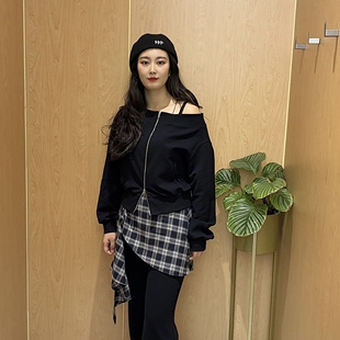 arioseo品艾诺丝官方旗舰店2026春款一字肩露肩短外套女BR551109